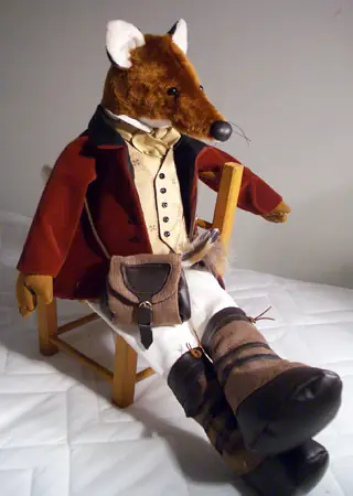 Fox with pouch bag